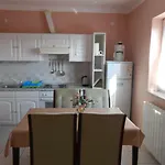 Vendégház Apolonija Zára
