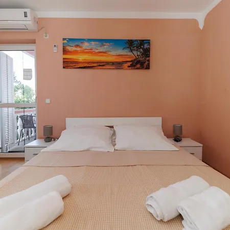 בית הארחה Apolonija זאדאר