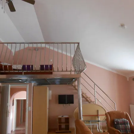 Penzion Apolonija 4*