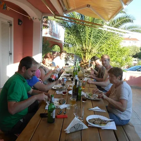 Guest house Apolonija
