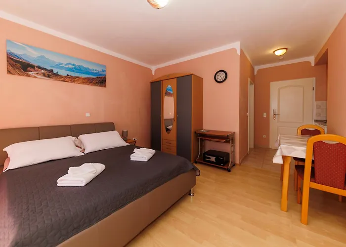 Apolonija Pensionat Zadar